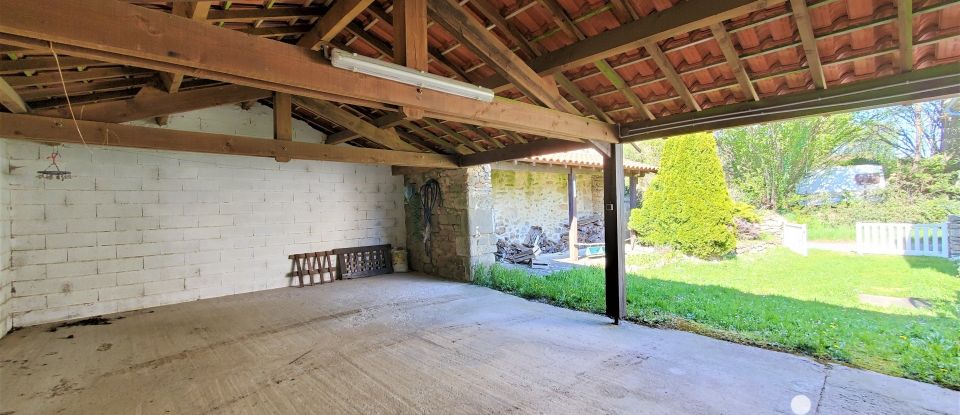 Maison traditionnelle 3 pièces de 80 m² à Gorses (46210)