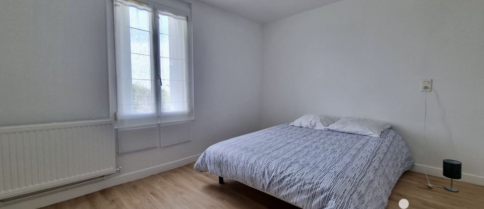 House 6 rooms of 135 m² in Loisy-en-Brie (51130)