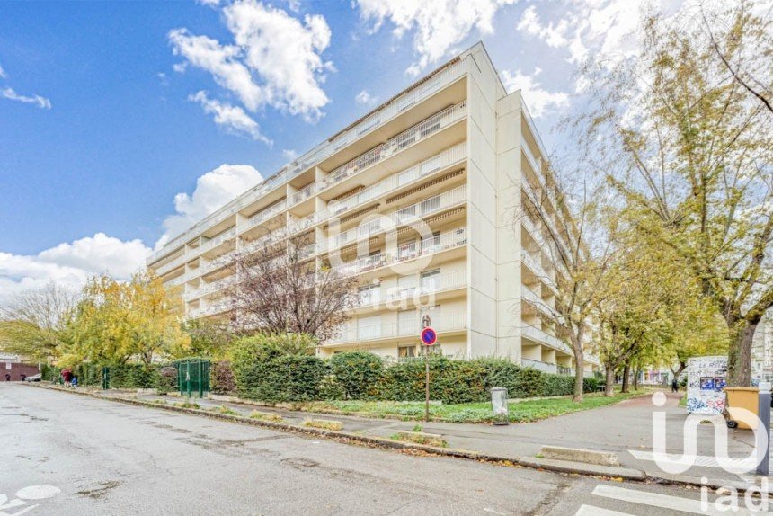 Vente Appartement 100m² 6 Pièces à Montreuil (93100) - Iad France
