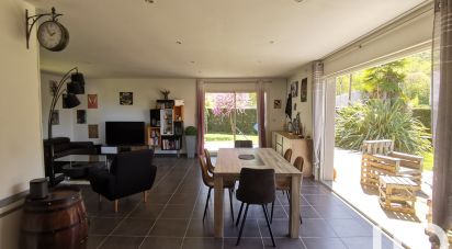 House 5 rooms of 141 m² in Crampagna (09120)