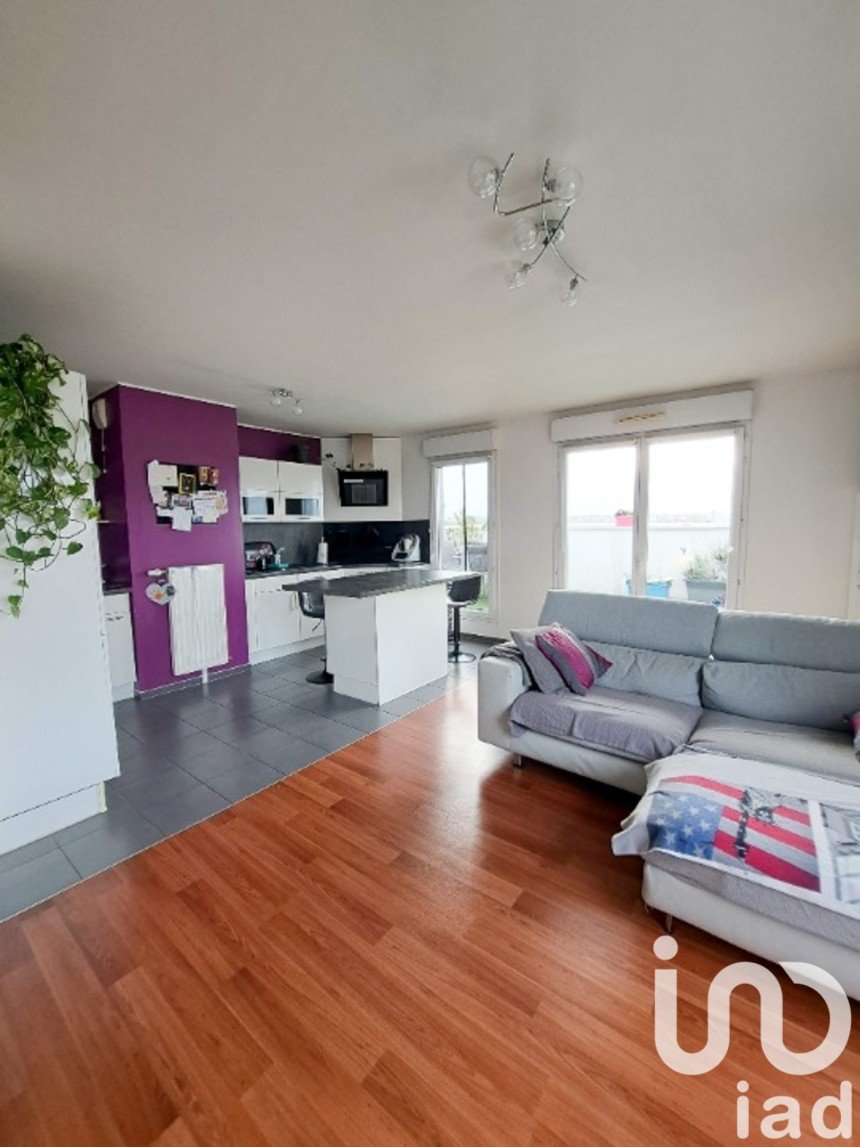 Apartment 4 rooms of 81 m² in Valenton (94460)