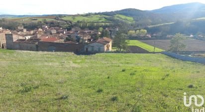 Land of 1,899 m² in Boudes (63340)