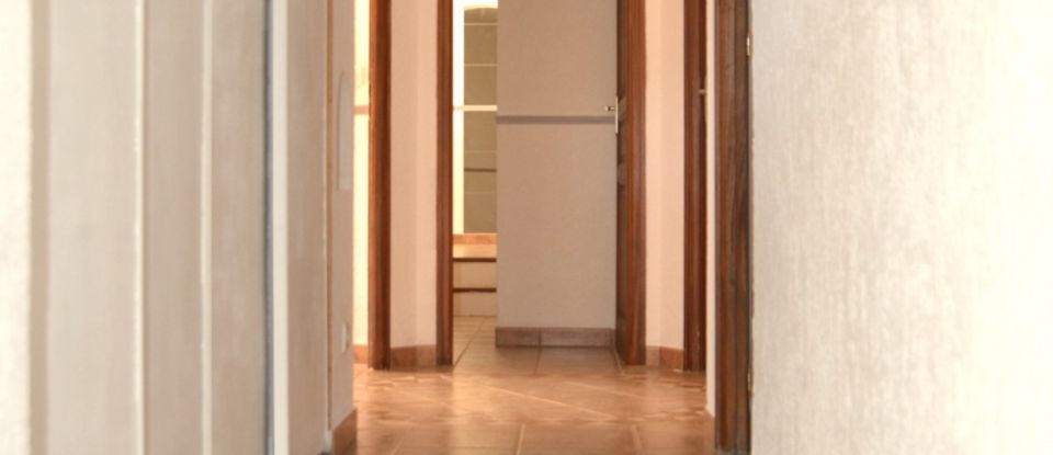 House 5 rooms of 150 m² in Brignoles (83170)