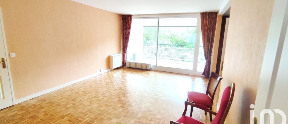 Appartement 6 pièces de 120 m² à Vaux-le-Pénil (77000)