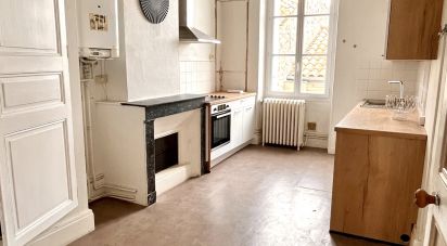Appartement 4 pièces de 137 m² à Rochefort (17300)