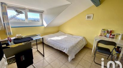 Apartment 2 rooms of 33 m² in Pau (64000)