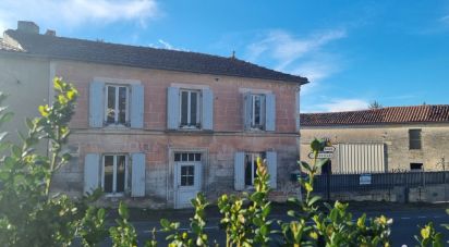House 6 rooms of 123 m² in Rouillac (16170)