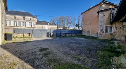House 6 rooms of 123 m² in Rouillac (16170)