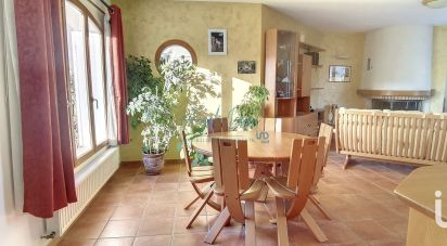 Traditional house 6 rooms of 150 m² in Antony (92160)