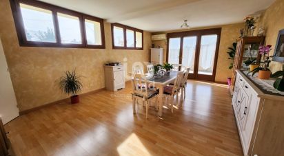 House 8 rooms of 159 m² in Valence-en-Brie (77830)