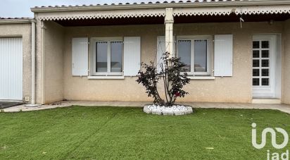 Traditional house 4 rooms of 110 m² in Lagord (17140)