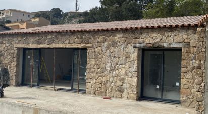 Maison 6 pièces de 210 m² à Sari-Solenzara (20145)
