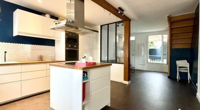 House 4 rooms of 86 m² in Bagnolet (93170)