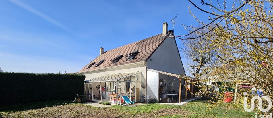 Maison de ville 5 pièces de 90 m² à Le Perray-en-Yvelines (78610)