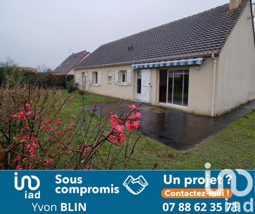 Pavilion 4 rooms of 97 m² in Montfort-le-Gesnois (72450)