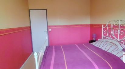 House 4 rooms of 90 m² in Sainte-Foy-Saint-Sulpice (42110)