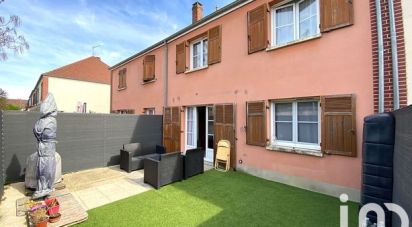 House 5 rooms of 93 m² in Margny-lès-Compiègne (60280)