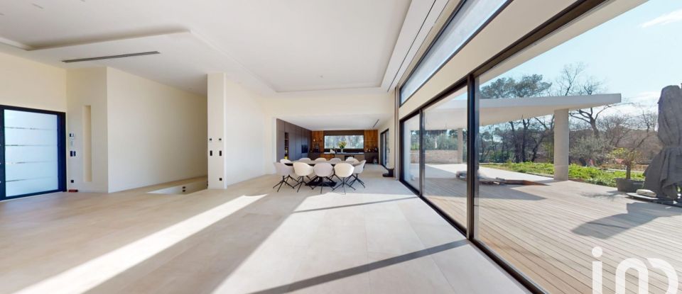 Maison d’architecte 7 pièces de 350 m² à Roquefort-les-Pins (06330)