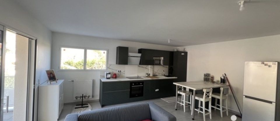 Apartment 3 rooms of 71 m² in Le Pouzin (07250)