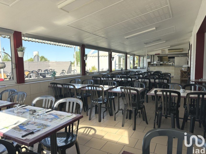 Restaurant of 270 m² in Cavignac (33620)