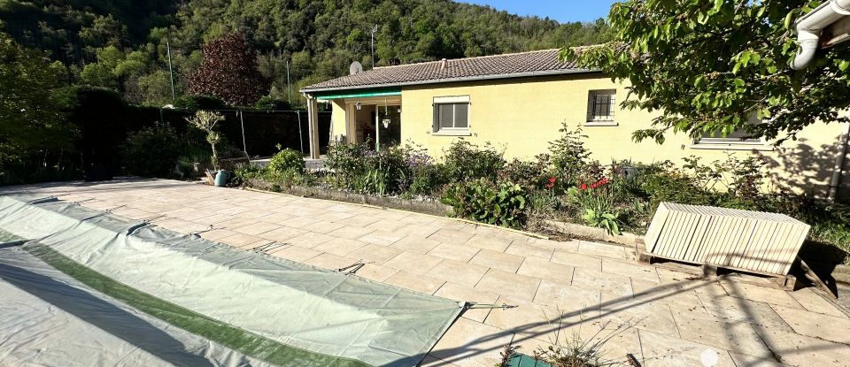 Traditional house 5 rooms of 121 m² in Vion (07610)