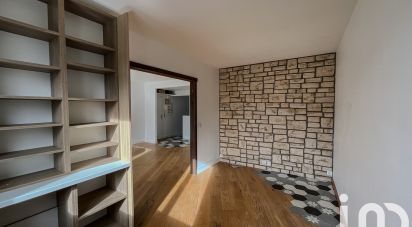 Appartement 5 pièces de 84 m² à Bois-d'Arcy (78390)