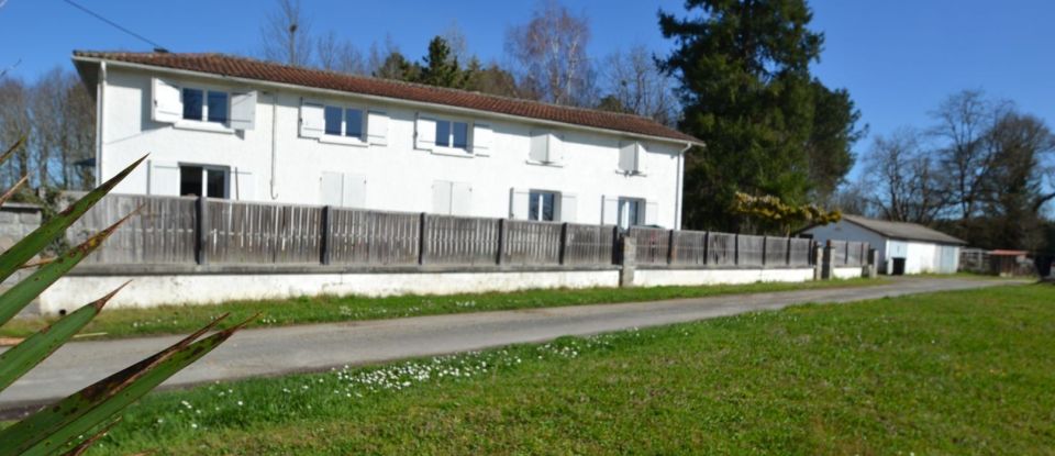 Maison 8 pièces de 300 m² à Bernos-Beaulac (33430)
