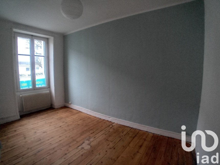 Apartment 2 rooms of 44 m² in Nantes (44100)