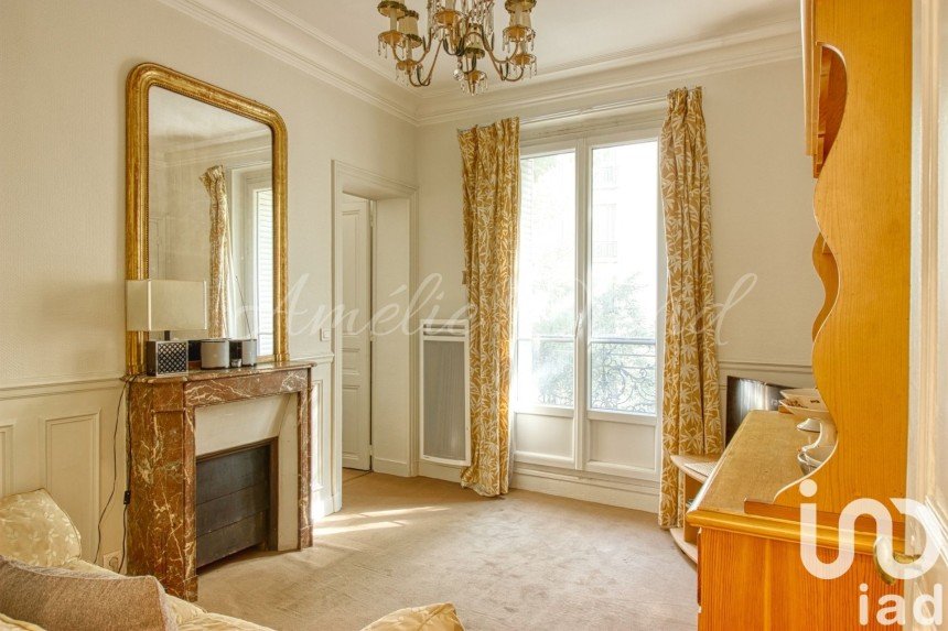 Apartment 2 rooms of 45 m² in Paris (75018)