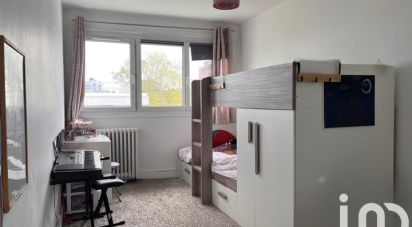 Apartment 3 rooms of 72 m² in Villeneuve-le-Roi (94290)