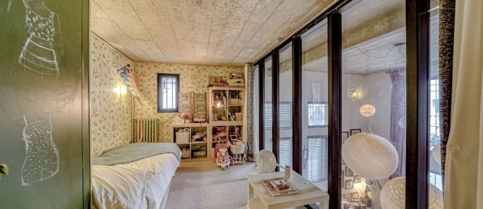 Apartment 4 rooms of 125 m² in Paris (75019)