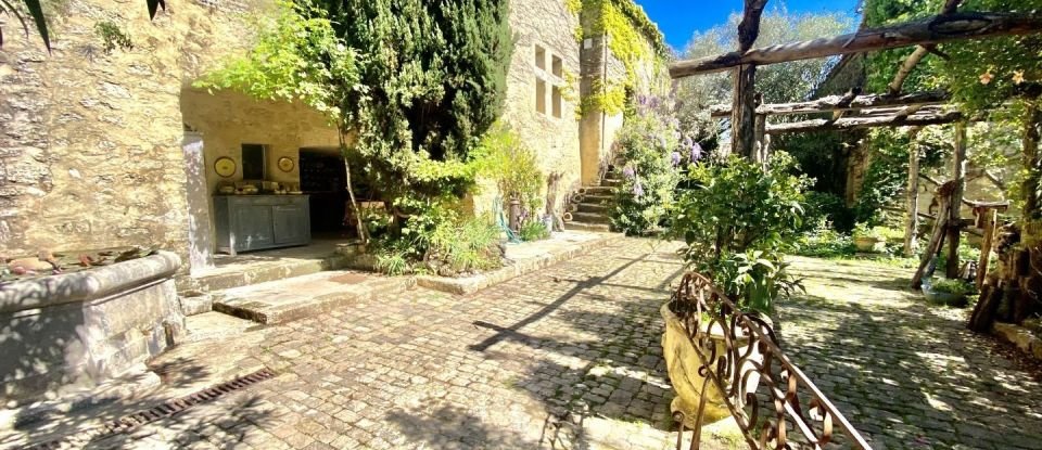 House 11 rooms of 497 m² in Uzès (30700)