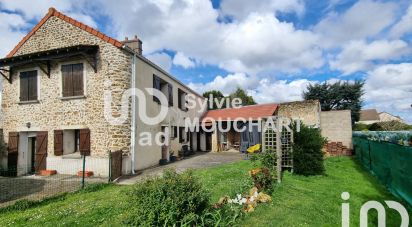 Maison de village 7 pièces de 150 m² à Le Mesnil-Saint-Denis (78320)