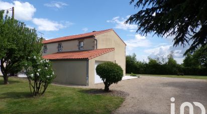 Country house 9 rooms of 191 m² in Beaurepaire (85500)