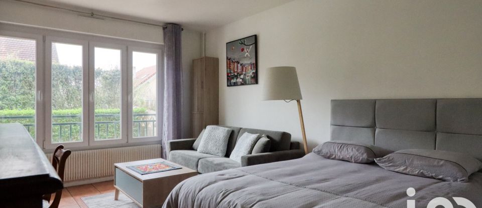 Apartment 1 room of 27 m² in Houilles (78800)