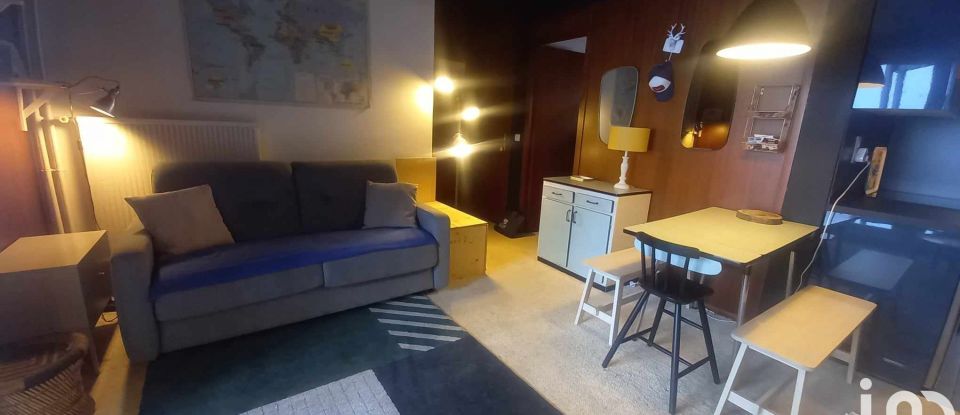 Apartment 2 rooms of 37 m² in LA MONGIE (65200)