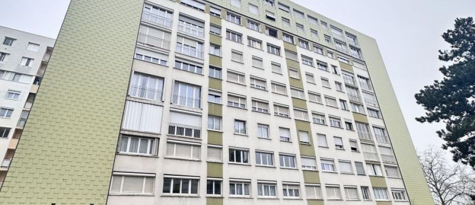 Appartement 2 pièces de 53 m² à Orléans (45100)