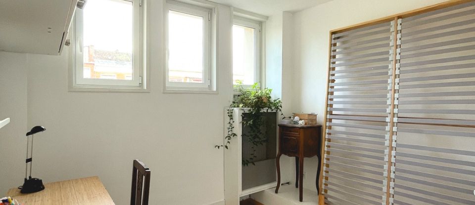 Apartment 3 rooms of 53 m² in Lille (59800)