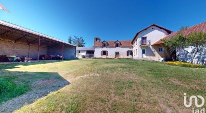 House 6 rooms of 169 m² in Luc-Armau (64350)