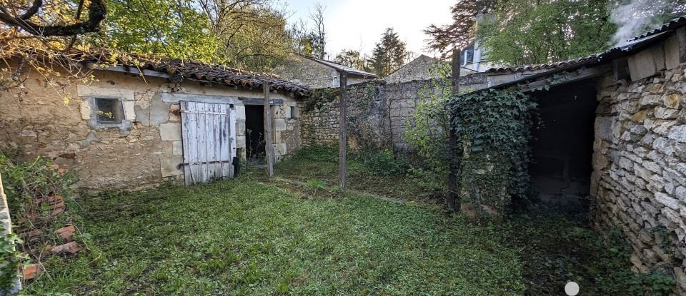 Barn conversion 6 rooms of 145 m² in Mignaloux-Beauvoir (86550)