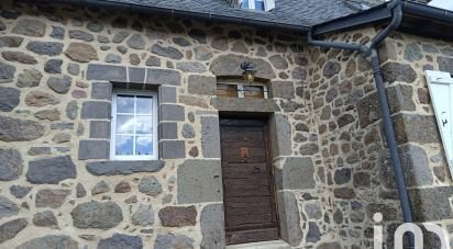 House 7 rooms of 170 m² in Saint-Martin-Valmeroux (15140)