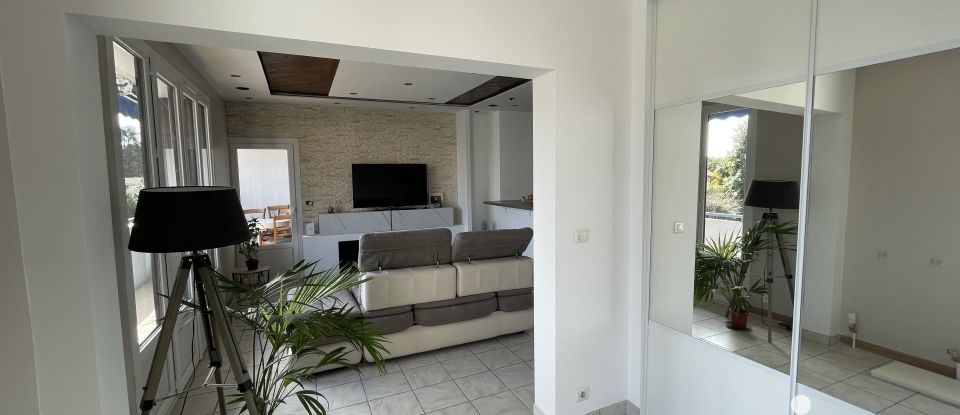 Apartment 3 rooms of 72 m² in Billère (64140)