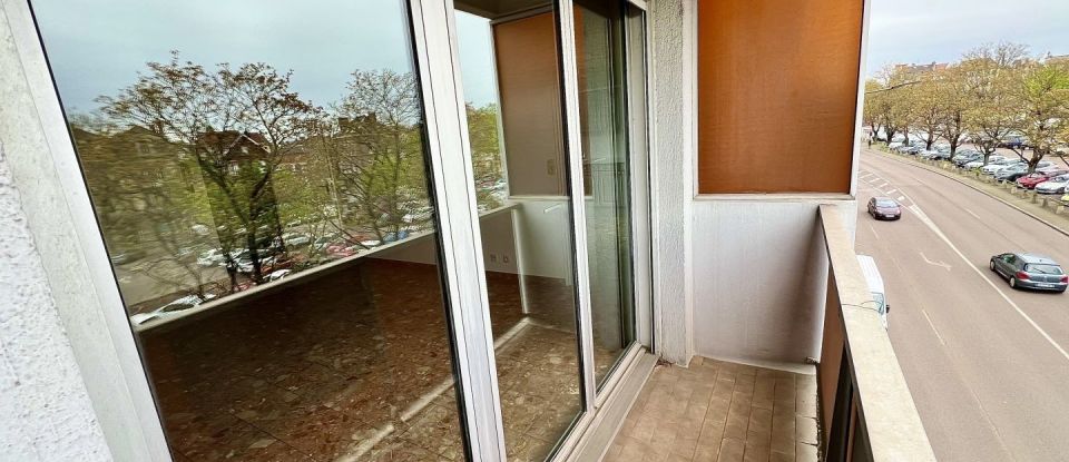 Apartment 2 rooms of 70 m² in Troyes (10000)