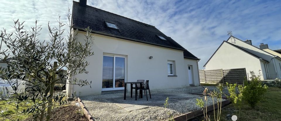 Maison traditionnelle 6 pièces de 131 m² à Saint-Maudan (22600)