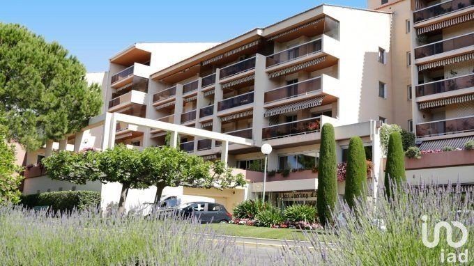 Appartement 3 pièces de 62 m² à Grasse (06130)