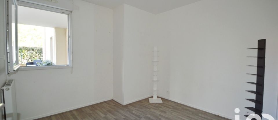 Appartement 5 pièces de 101 m² à Maisons-Alfort (94700)
