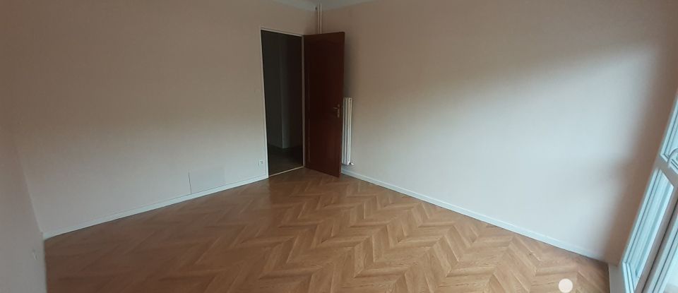 Appartement 4 pièces de 69 m² à Algrange (57440)