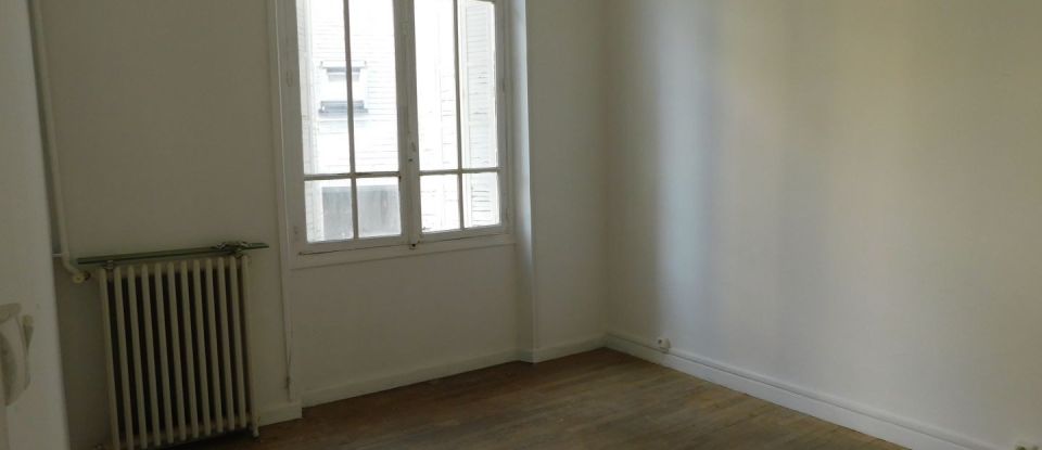 Appartement 4 pièces de 56 m² à Montluçon (03100)