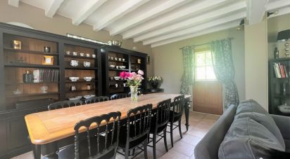 House 6 rooms of 180 m² in Clères (76690)