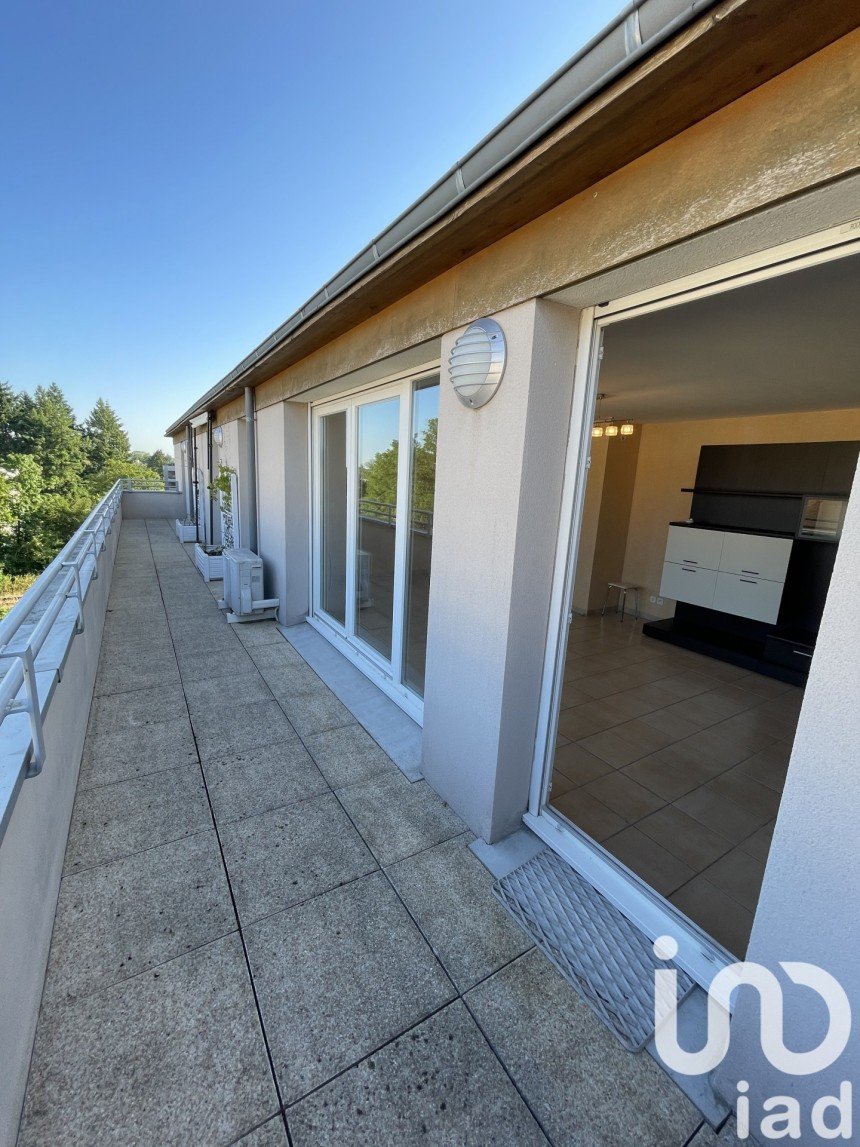 House 5 rooms of 110 m² in Saint-Jean-de-Braye (45800)
